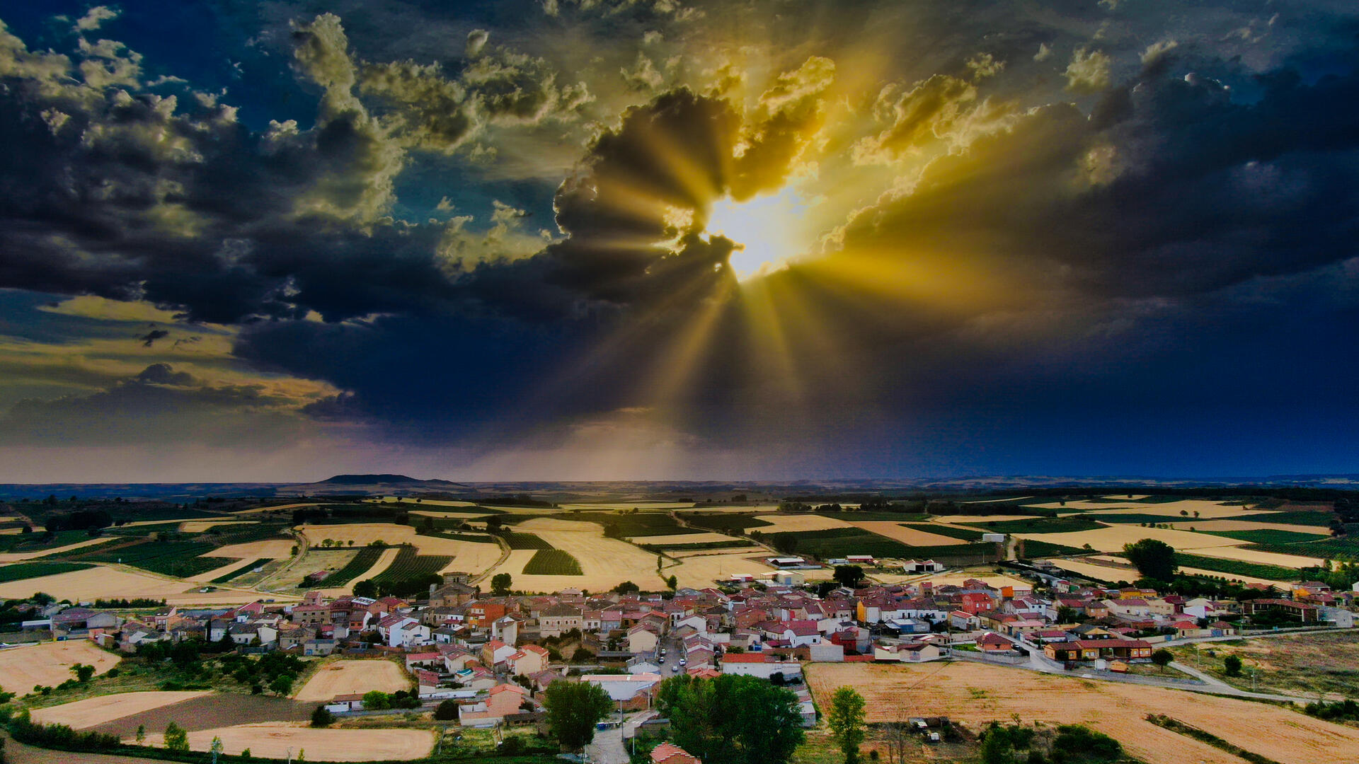 Tormenta sobre la Ribera